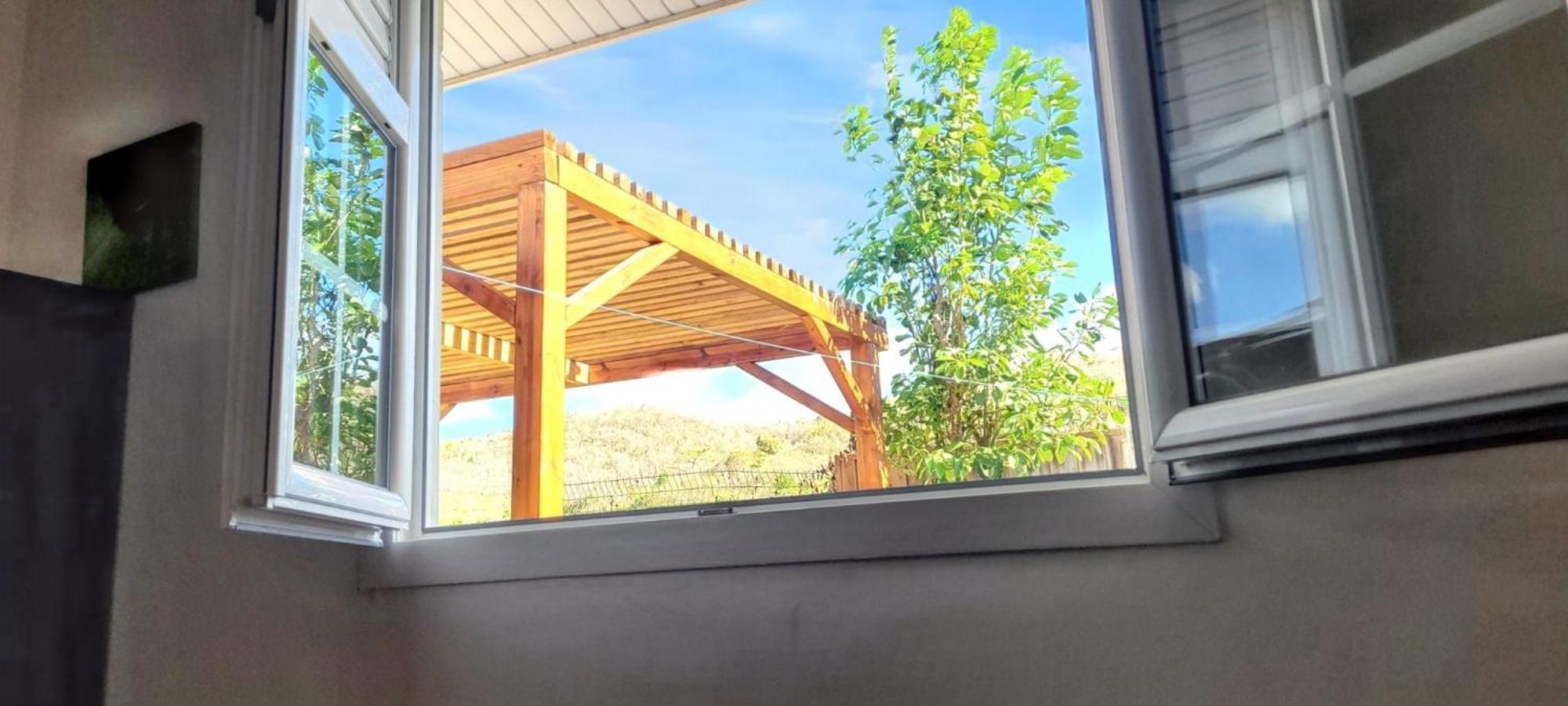 Maison Charmante A Sainte-Anne Avec Jardin Et Pergola En Bois. Buitenkant foto